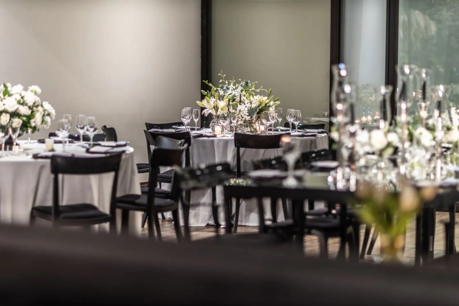 How to Choose Wedding Tables for Your Reception